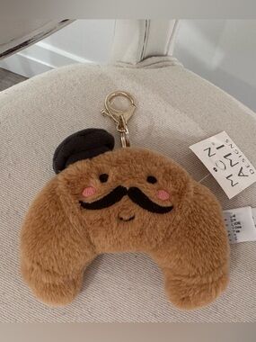 🥐 NWT Mon Ami Monsieur Croissant Bag Charm